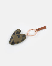 Load image into Gallery viewer, Caroline Gardner Khaki Printed Heart Keyring