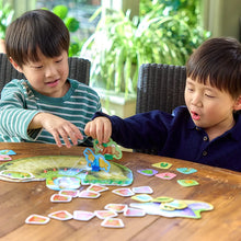 Load image into Gallery viewer, Orchard Toys Peter Rabbit™ Rabbit Race Game