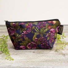 Load image into Gallery viewer, Toasted Crumpet The Mulberry Collection Noir Make Up Bag