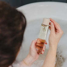 Load image into Gallery viewer, Arran After the Rain 100ml Bath & Body Oil, Lime, Rose & Sandalwood
