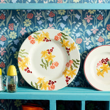 Load image into Gallery viewer, Emma Bridgewater Wild Daffodils Medium Dinner Plate, 8.5 Inch