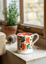 Load image into Gallery viewer, Emma Bridgewater chrysanthemum 1/2pt mug