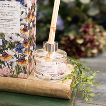 Load image into Gallery viewer, Toasted Crumpet Elderflower & Pear Presse Diffuser