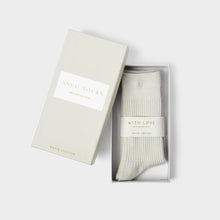 Load image into Gallery viewer, Katie Loxton Gift Boxed Socks / Off White / One Size