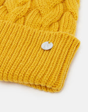 Load image into Gallery viewer, Joules Elena Cable Knit Hat / Antique Gold