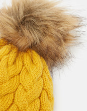 Load image into Gallery viewer, Joules Elena Cable Knit Hat / Antique Gold