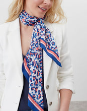 Load image into Gallery viewer, Jenny Slim Neckerchief / Lilac Leopard
