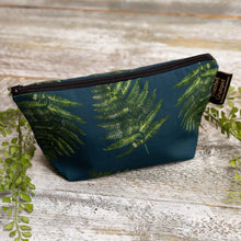 Load image into Gallery viewer, Toasted Crumpet Fern Noir Make Up Bag
