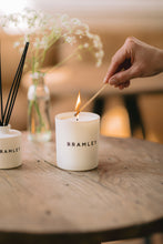 Load image into Gallery viewer, Bramley Home Candle Matches (Green Coloured Tips)
