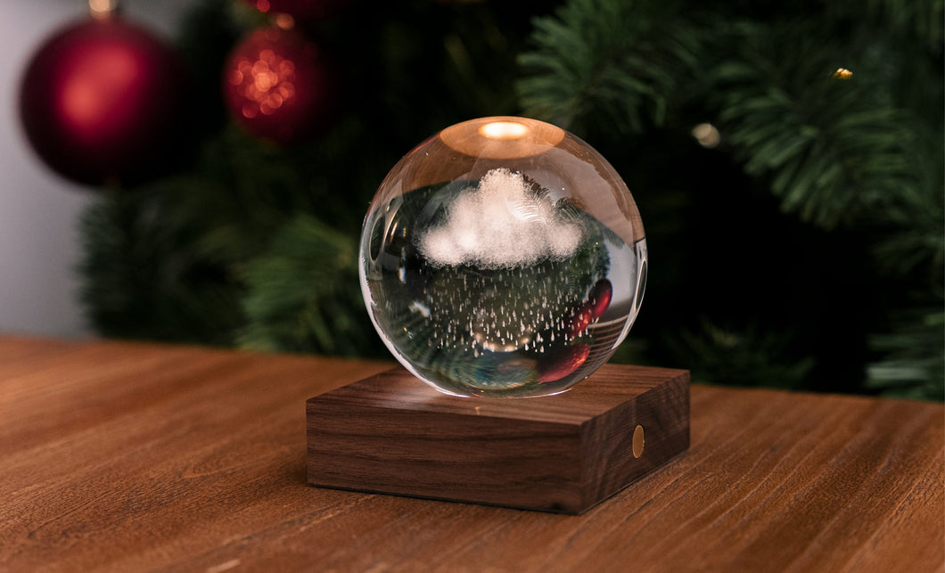 Gingko Design Amber Crystal Light / Rain Cloud