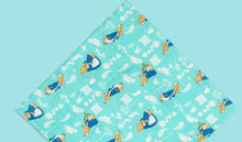 Load image into Gallery viewer, Blade &amp; Rose Peter Rabbit™ In The Garden Muslin Squares
