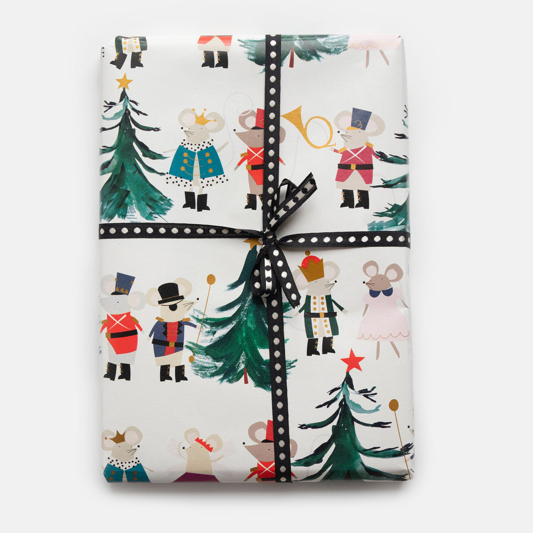 Caroline Gardner Nutcracker Mice Scenes Christmas Roll Wrap