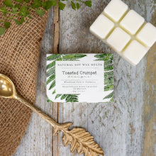 Load image into Gallery viewer, Toasted Crumpet Woodland Fern &amp; Oakmoss Soy Wax Melts
