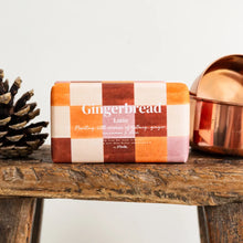 Load image into Gallery viewer, Toasted Crumpet ‘Floh’ Gingerbread Latte Luxury Soap
