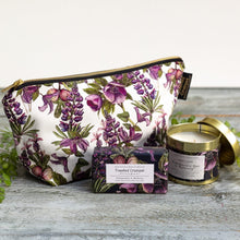 Load image into Gallery viewer, Toasted Crumpet The Mulberry Collection Pure Wash Bag
