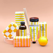 Load image into Gallery viewer, Toasted Crumpet Floh Lemon Drizzle Apothecary Candle
